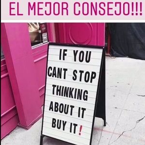 Meet your Posher, Claudia